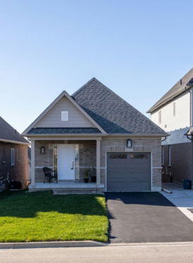 gray and white concrete house
